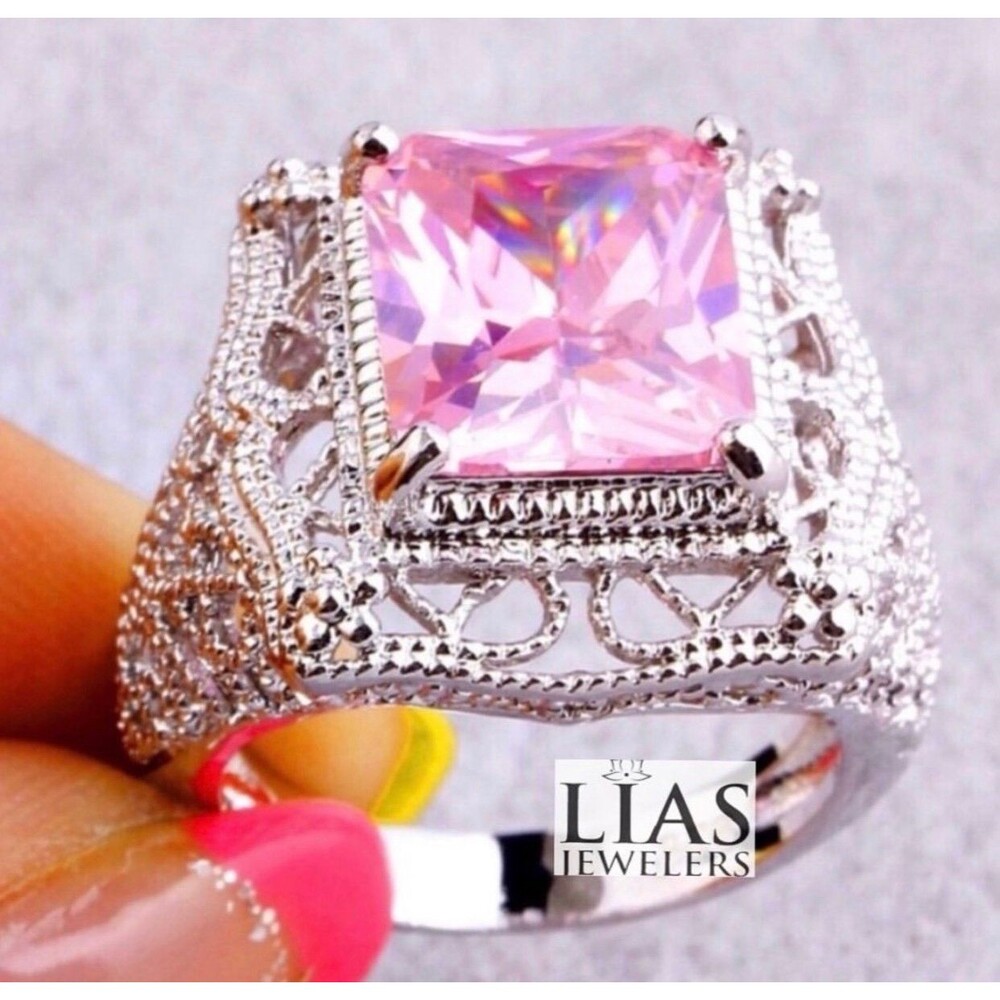 New 18k white gold engagement ring